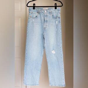 Levi’s Ribcage Straight Ankle Jeans medium wash